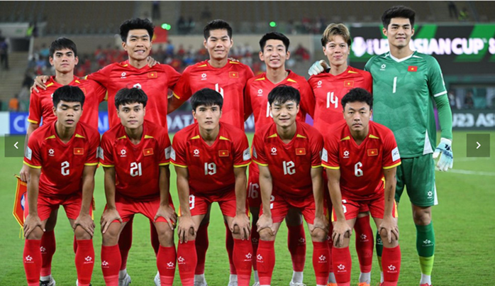 Bệ phóng để bóng đá Việt Nam cất cánh - Ảnh 1.