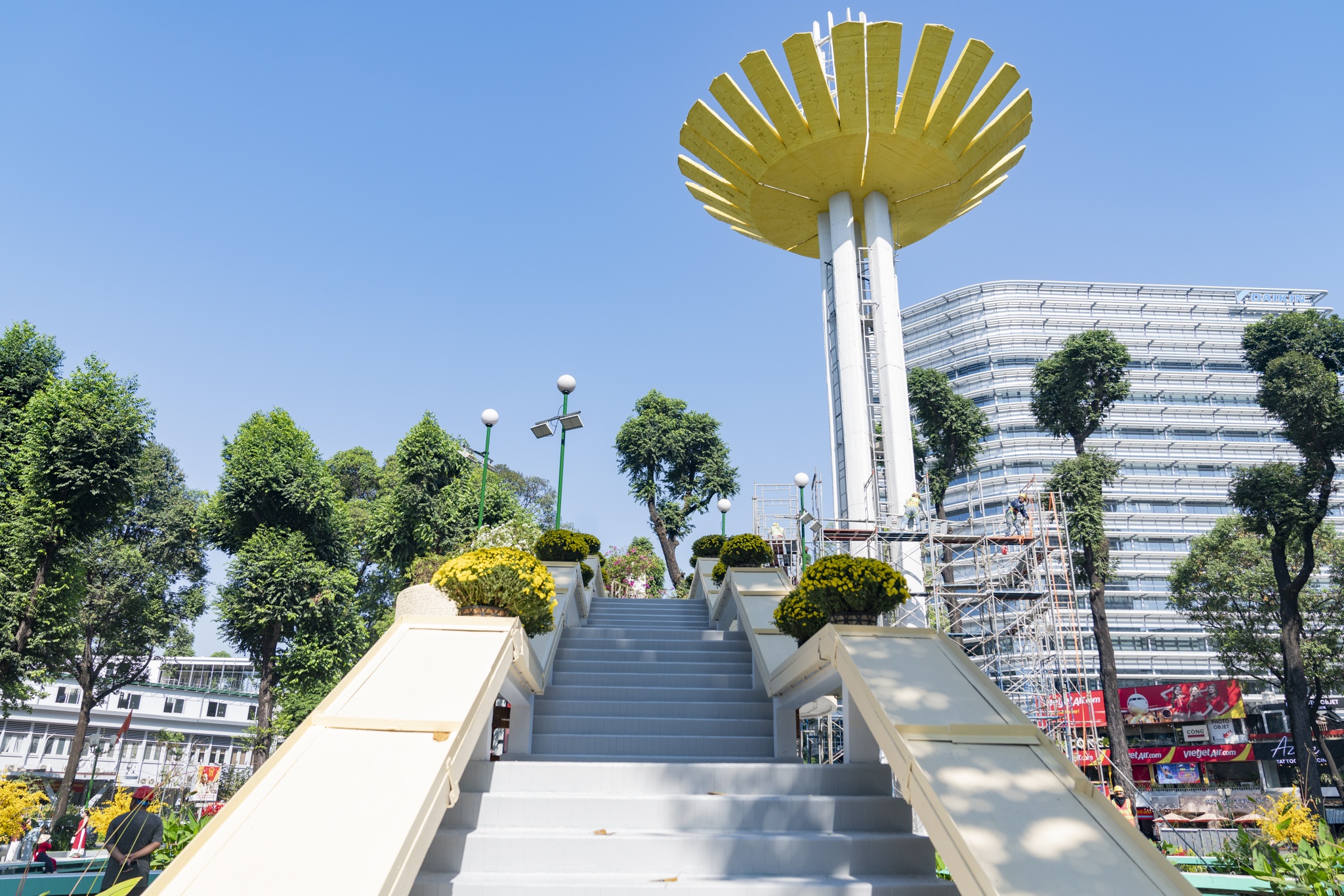 Hồ Con Rùa lại thay đổi