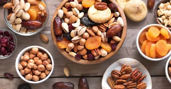 Lunar New Year Nuts: Family-Friendly & Safe Choices