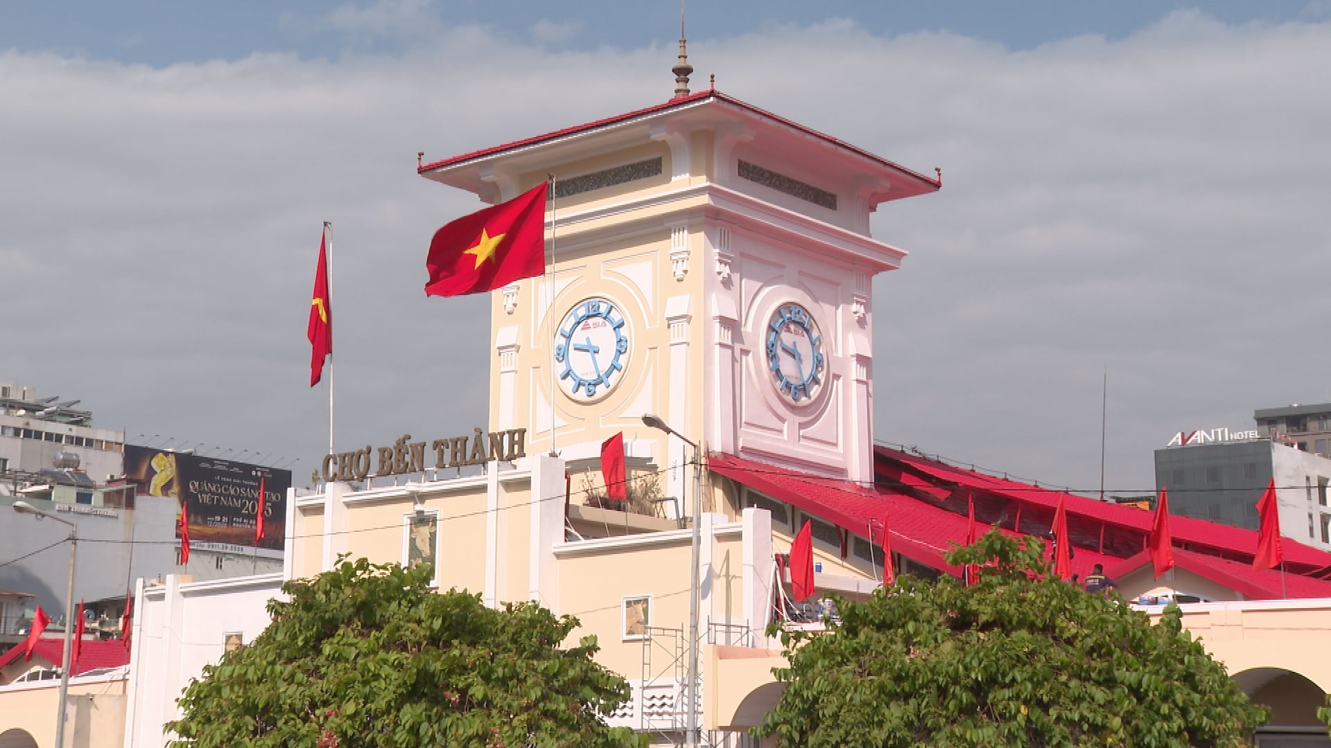 Chợ truyền thống tại TP. Hồ Chí Minh khoác áo mới - Ảnh 2.