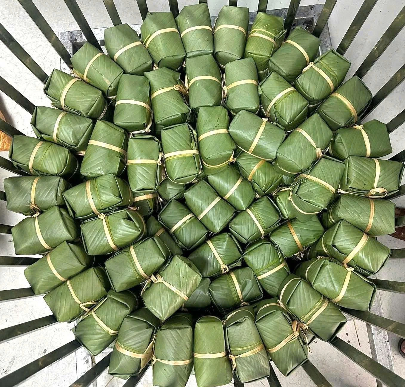 روستا در ایام تت مملو از کیک برنجی چسبناک است.