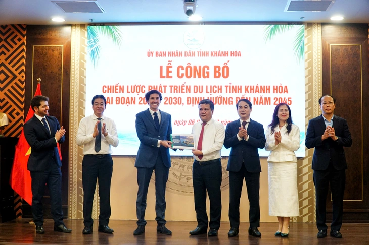 Khanh Hoa - Foto 2.