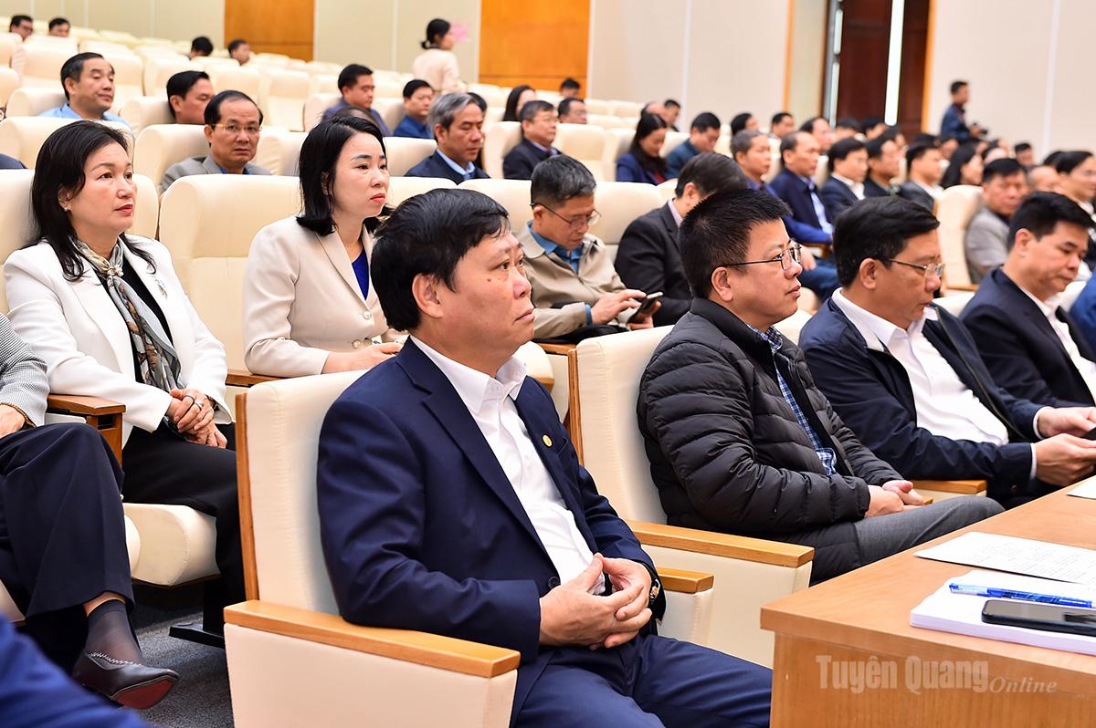 Các đại biểu dự hội nghị.
