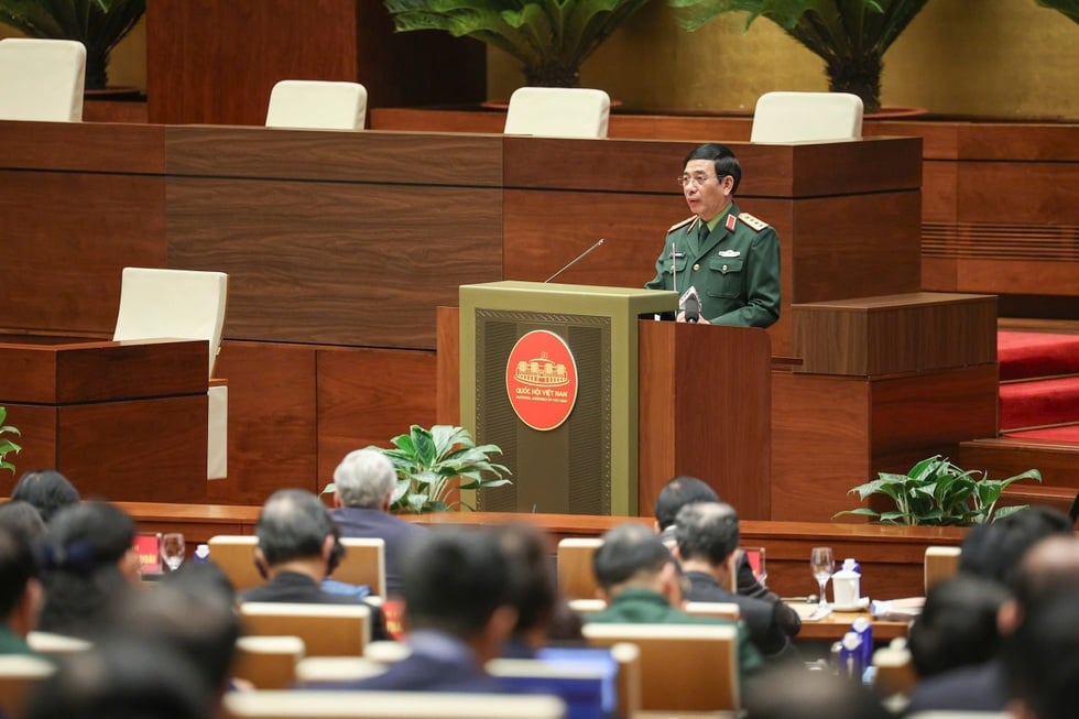 Generale Phan Van Giang: “L’esercito dovrebbe venire incontro al popolo quando il popolo ne ha bisogno” - 3
