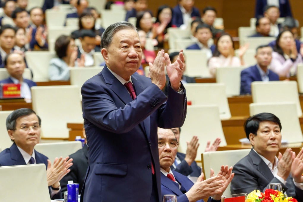 5 líderes clave sirven como jefes y jefes adjuntos del Comité Directivo del Politburó - 1