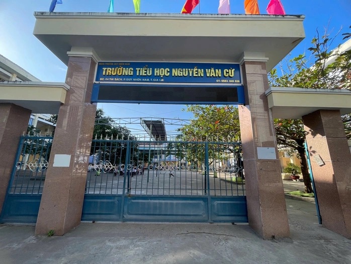 Vụ lạm thu, sửa bài thi để “dìm” điểm học sinh: Đề nghị điều chuyển hiệu trưởng - Ảnh 1.