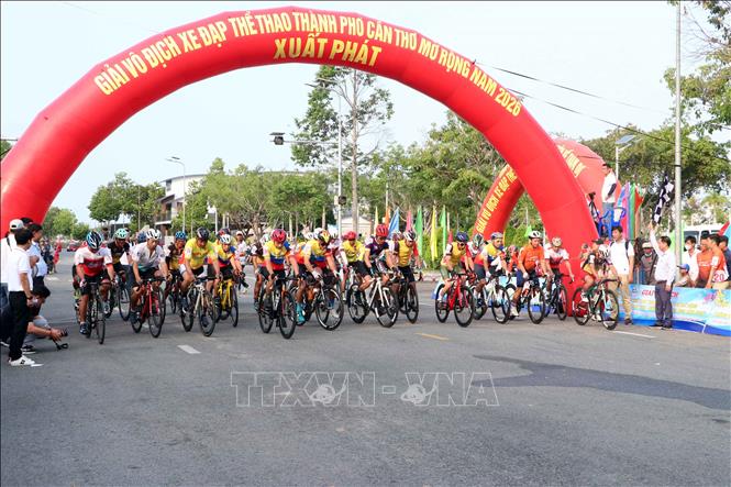 Gần 200 cua - rơ tranh tài tại Giải Xe đạp thể thao ở Cần Thơ - Ảnh 1.