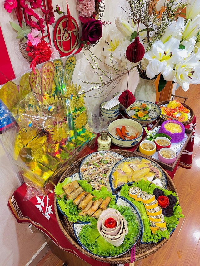 23 tháng chạp: Mâm cúng ông Táo được dân mạng chia sẻ rầm rộ - Ảnh 2.