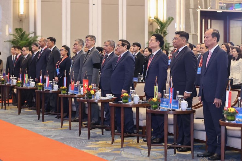 Chuyển từ ưu tiên hạ tầng sang khai thác dữ liệu và trí tuệ nhân tạo- Ảnh 1.