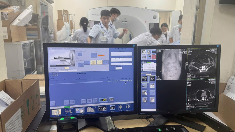 Das Bach Mai Krankenhaus ist die erste medizinische Einrichtung, die die Genehmigung zur Preisgestaltung für nicht druckbare diagnostische Bildgebungsleistungen erhalten hat.