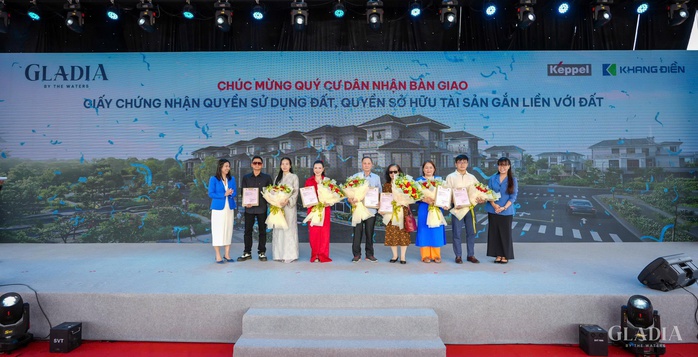 Gấp rút cấp sổ hồng cho cư dân trước Tết - Ảnh 1.