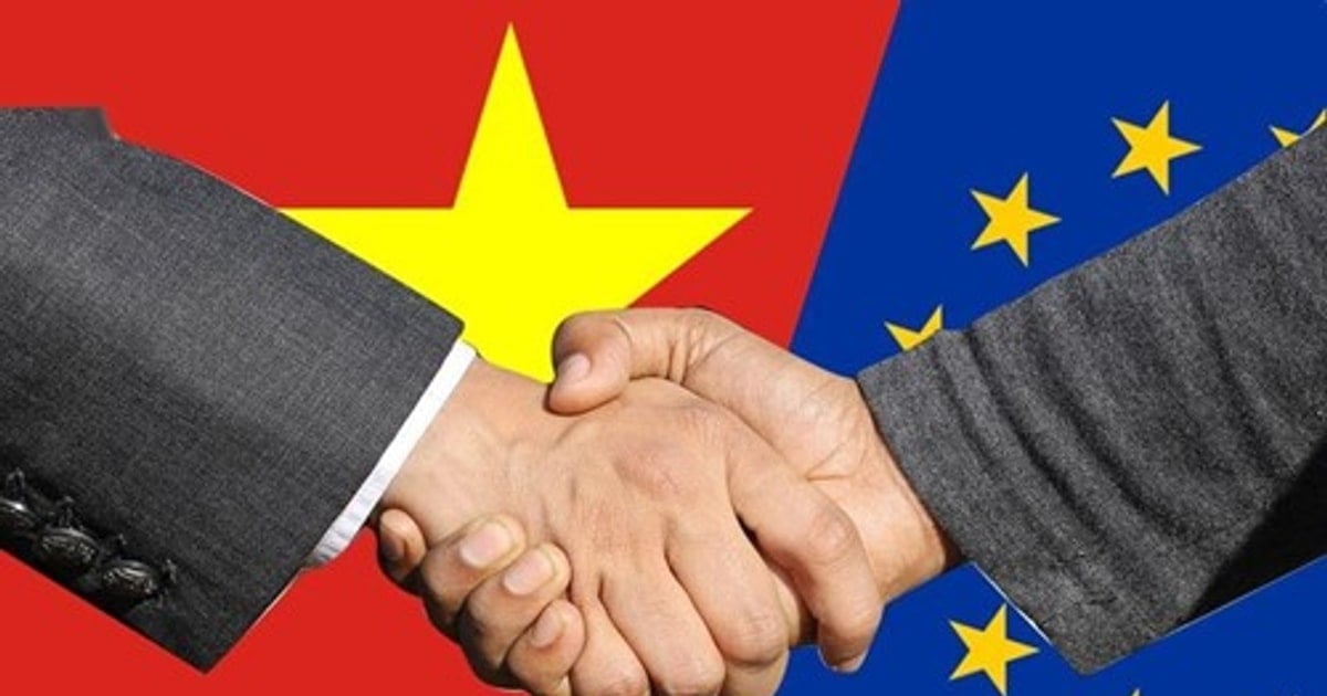 Het Ministerie van Industrie en Handel is de coördinerende instantie voor de uitvoering van de drie 