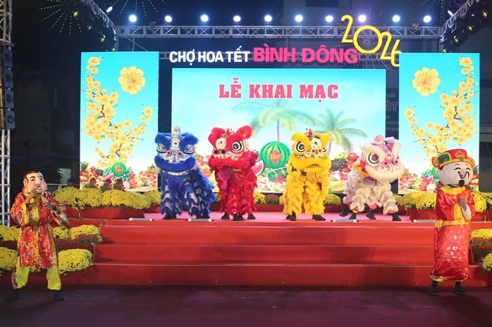 Ho Chi Minh City: Opening Ceremony of Binh Dong Tet Flower Market - Spring of the Year of the Horse 2026 - Photo 13.