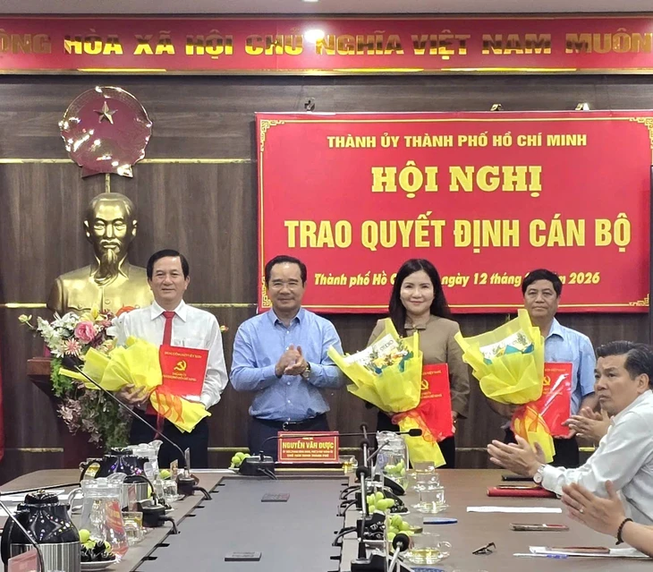 Nomine del personale per il distretto di Di An, il distretto più popoloso di Ho Chi Minh City - Foto 1. Dĩ An - Ảnh 1.