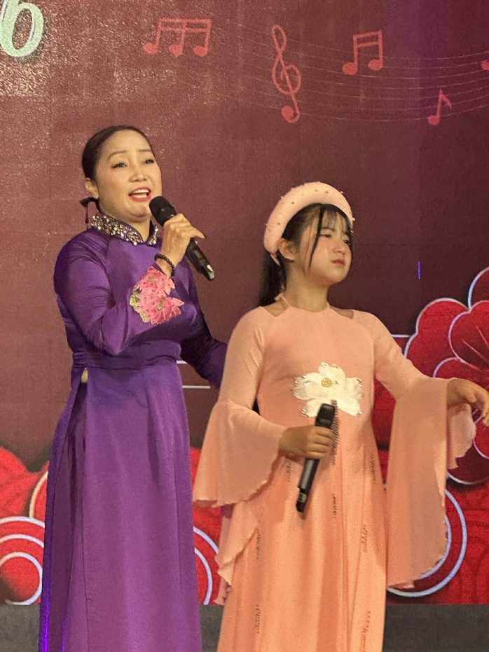 Nhịp cầu văn hóa nối liền kiều bào với cội nguồn - Ảnh 7.