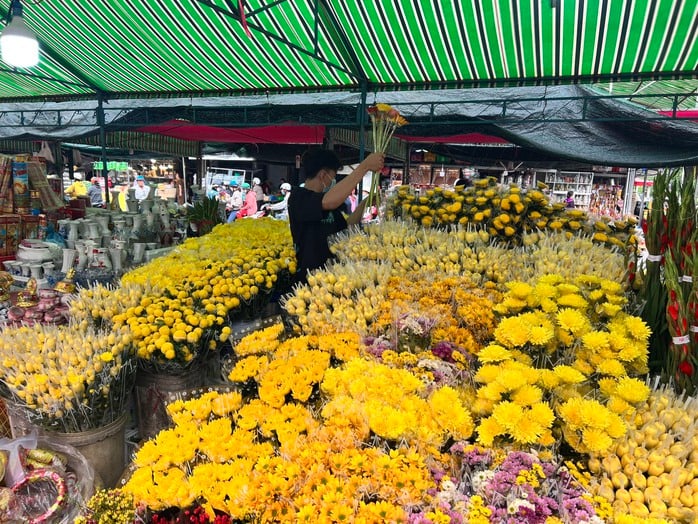 Chợ quê tấp nập ngày cuối năm - Ảnh 9.