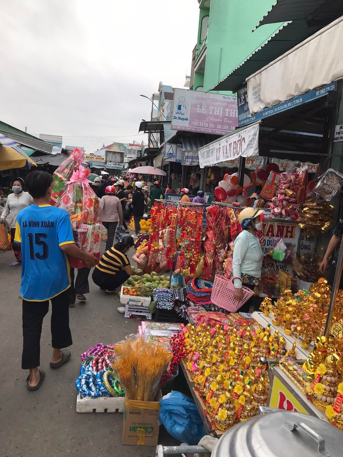 Chợ quê tấp nập ngày cuối năm - Ảnh 21.