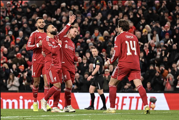 Mohamed Salah segna, il Liverpool avanza in FA Cup - Foto 4.
