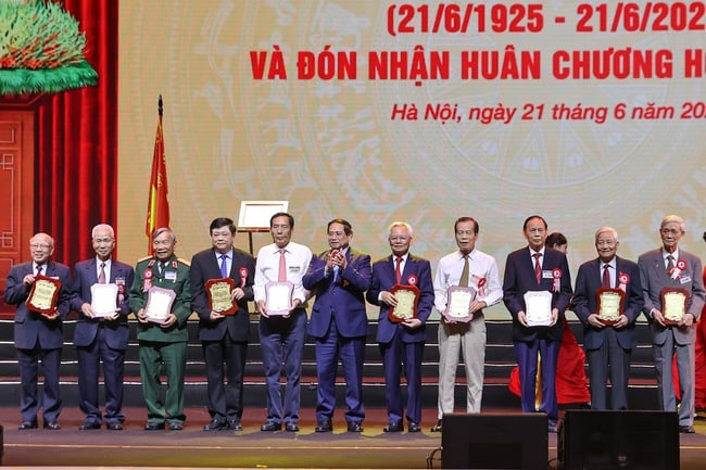 Dấu ấn nhiệm kỳ 2021- 2026 ngành Văn hóa, Thể thao và Du lịch: Khát vọng kiến tạo sức mạnh mềm quốc gia - Ảnh 7.