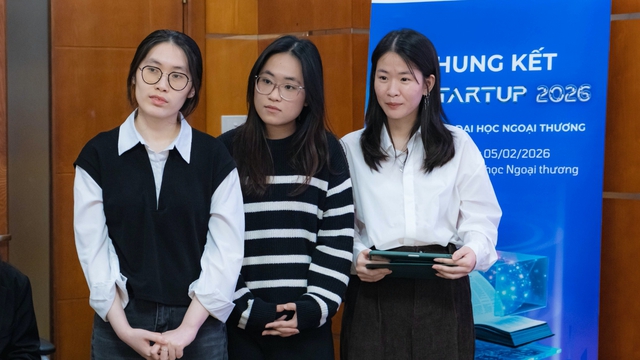 Foreign Trade University does not offer direct admission to students who win prizes in science and technology competitions - Photo 1. Trường ĐH Ngoại thương không tuyển thẳng học sinh đạt giải thi khoa học kỹ thuật- Ảnh 1.
