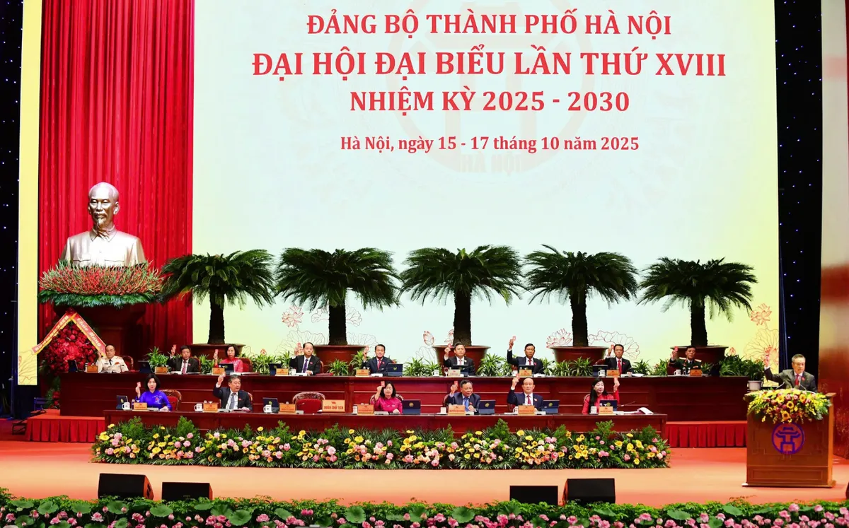 Bí thư Thành ủy Nguyễn Duy Ngọc: Hà Nội khẳng định bản lĩnh, trí tuệ và tầm vóc trong kỷ nguyên mới - Ảnh 5.