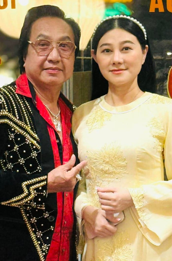 アーティストの Ngan Linh さんは、15 年間の海外生活を経て、故郷でボランティア活動に従事できることを幸せに感じています - 写真 2。
