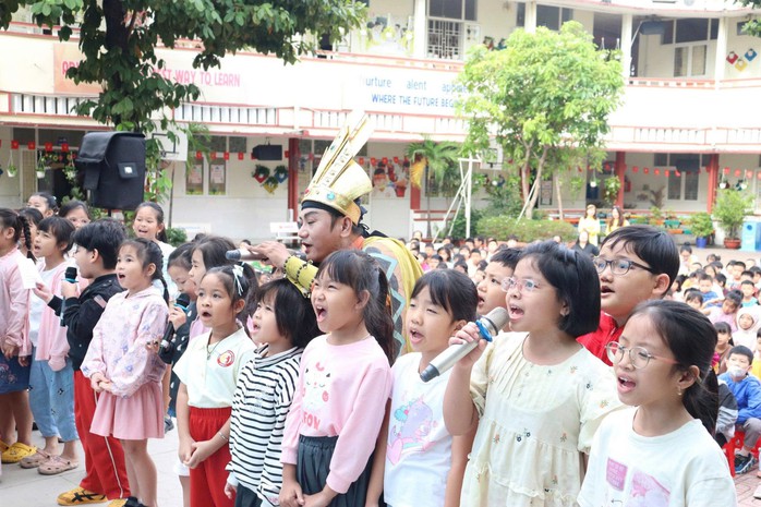 Vượt khó đưa Đờn ca tài tử thành