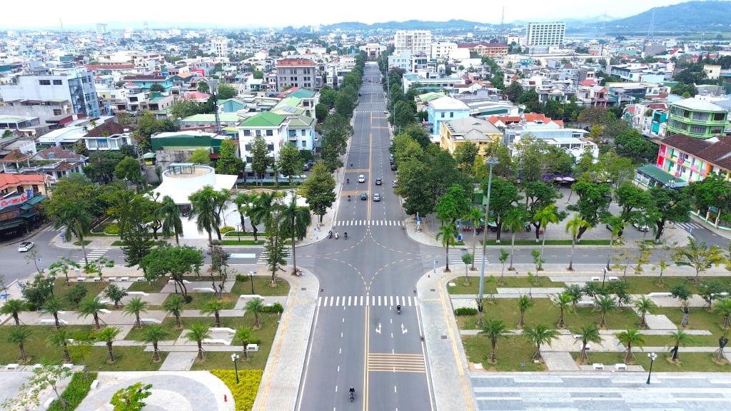 Quảng Ngãi định hình nguyên tắc, mô hình phát triển đô thị với 6 đô thị chính (Ảnh: Lê Danh).