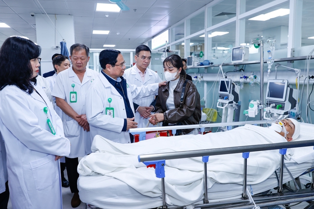 Prime Minister: Tertiary hospitals must be 'the greatest hope for patients' - Photo 1.