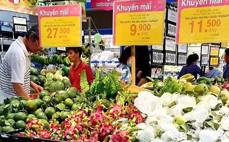 Giá nhiều mặt hàng tăng nhẹ trong ngày 29 Tết Bính Ngọ- Ảnh 1.