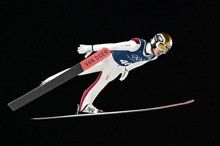 オーストリア人選手が2026年オリンピック決勝で失格となった理由は…靴