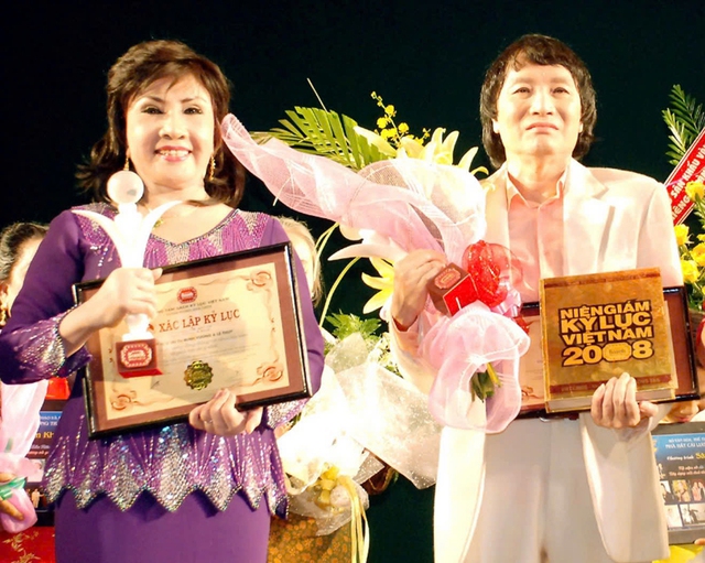 Ricordi di cải lương (opera tradizionale vietnamita) nel respiro della primavera 2026 - Foto 2. Ký ức về cải lương trong hơi thở mùa xuân 2026 - Ảnh 2.
