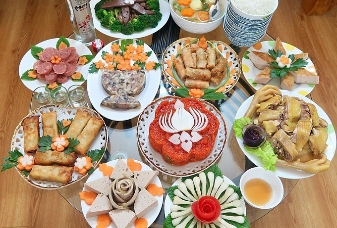 Mâm cỗ ngày Tết. Ảnh:Bích Ngọc