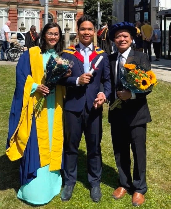 Die junge Doktorandin Nguyen Hoang Nguyen glänzt in Großbritannien mit einer inspirierenden Lebensgeschichte - Foto 5.