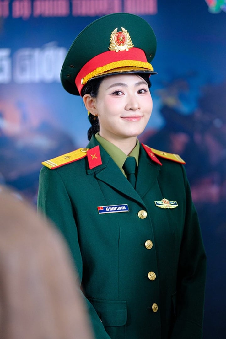 Diễn viên Minh Trang tỏa sáng trong phim Không giới hạn cùng Steven Nguyễn - Ảnh 1.