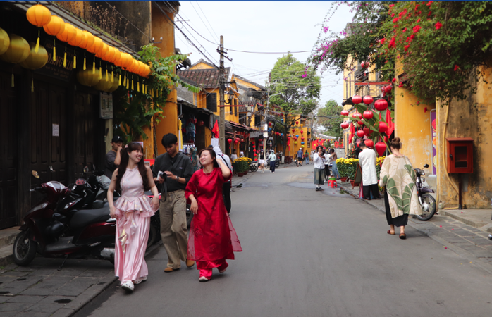 Travel trends for the Lunar New Year 2026 (Year of the Horse)