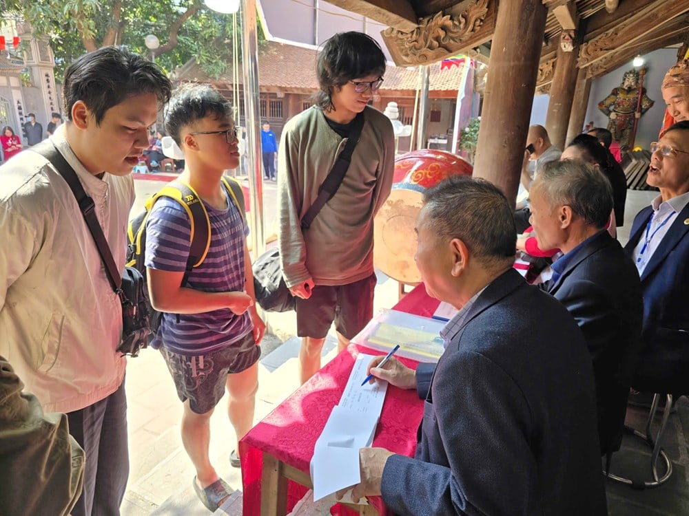 ຈິດໃຈຂອງຄວາມກ້າຫານຢູ່ສະໜາມມວຍປ້ຳໃນບ້ານມາຍດົ່ງ - ຮູບທີ 14