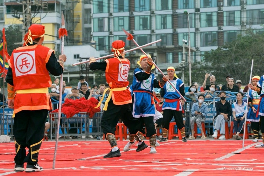 Khanh Hoa: Closing ceremony of the Human Chess Tournament Spring 2026 - photo 4