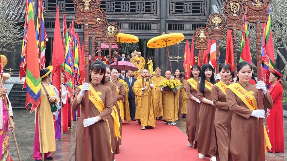 Cerimonia di apertura del Festival della Pagoda di Bai Dinh nella primavera del 2026 (Anno del Cavallo) - Foto 4