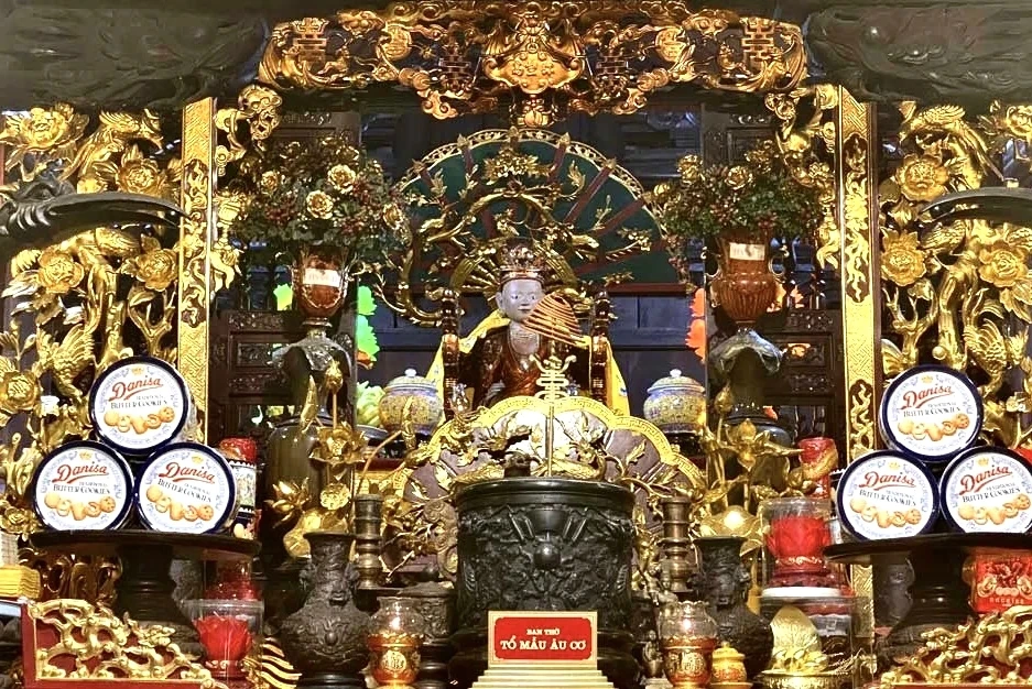 Besuch des Tien-Pagodenfestivals