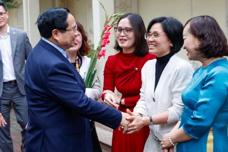 Prime Minister: The Vietnam Academy of Science and Technology Thủ tướng: Viện Hàn lâm Khoa học và Công nghệ Việt Nam
