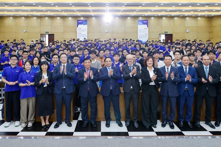 Prime Minister: The Vietnam Academy of Science and Technology Thủ tướng: Viện Hàn lâm Khoa học và Công nghệ Việt Nam