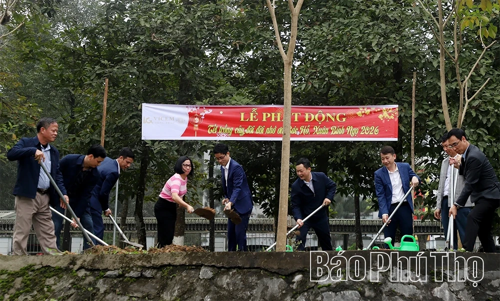 La Vicem Song Thao Cement Joint Stock Company inizia il nuovo anno con la ripresa delle attività.