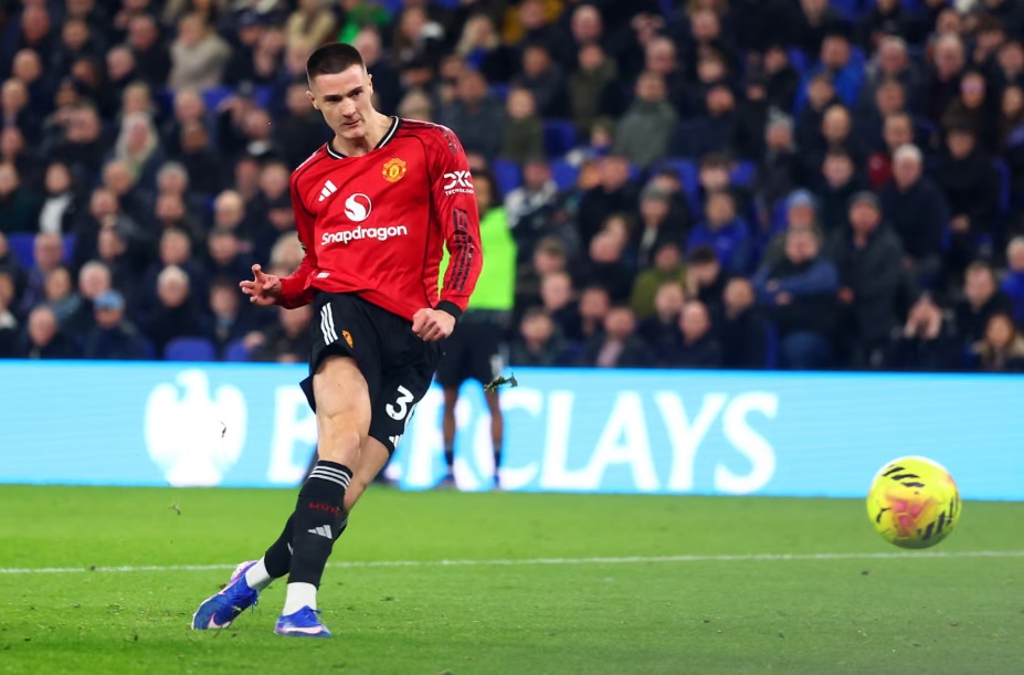 Đánh bại Everton, MU trở lại top 4 Ngoại hạng Anh- Ảnh 2.