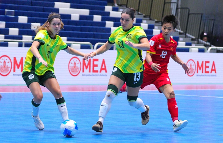 HLV futsal nữ Việt Nam thừa nhận Úc thắng xứng đáng - Ảnh 1.