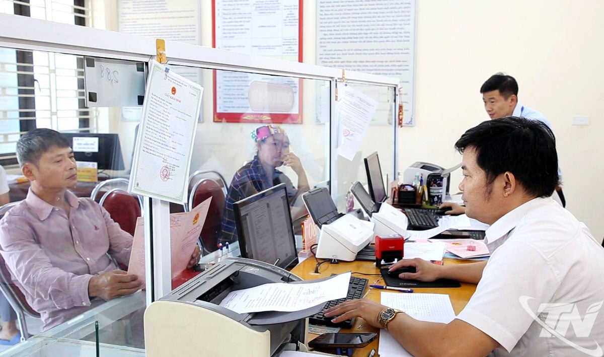 Aktiviti di Pusat Perkhidmatan Pentadbiran Awam Komune La Hien.