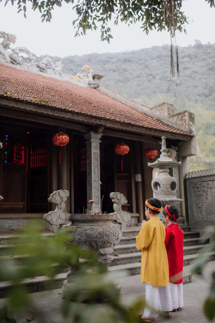Architettura tradizionale del tempio Gối Đại a Thung Nham