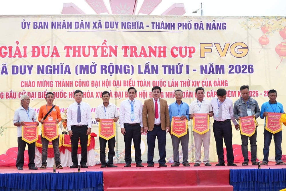 ការប្រណាំងទូក FVG Cup មានភាពរំភើបរីករាយ - រូបថតទី 2