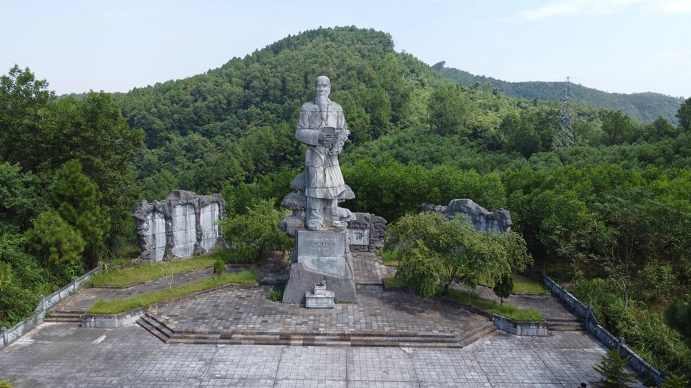 Hai Thuong Lan Ong Le Huu Trac: Un grande medico della nazione - foto 2