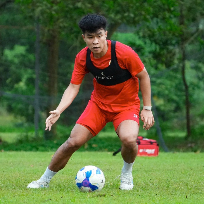 V-League trở lại: Derby rực lửa, nhóm cuối “nghẹt thở” vì trụ hạng - Ảnh 4.